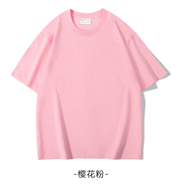 “Customizable oversized T-shirts perfect for streetwear fashion”