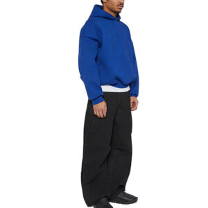 Drop shoulder design and classic fit of the Premium Cotton Hoodie